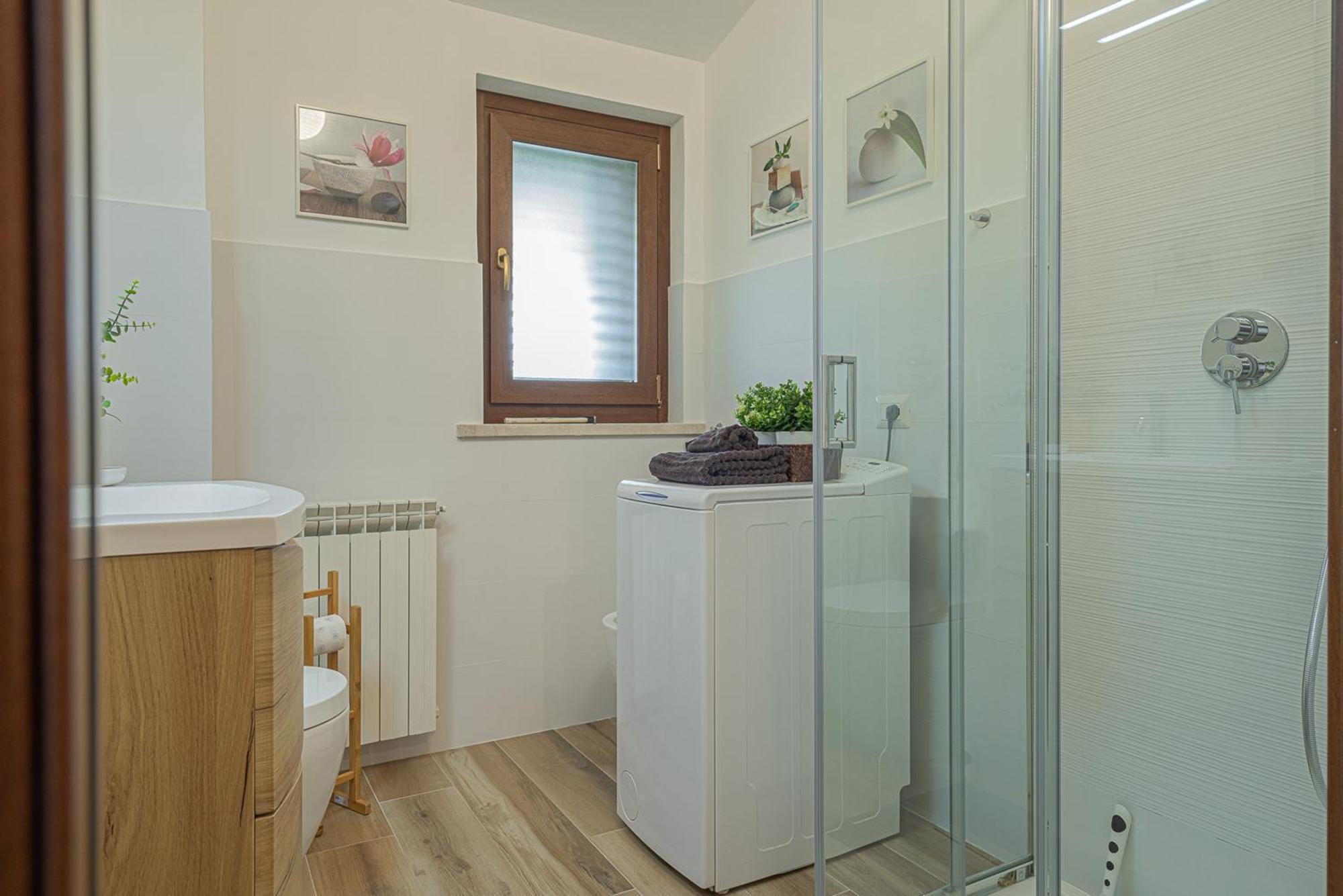 סירמיונה Dolce Vita Family Apartment מראה חיצוני תמונה